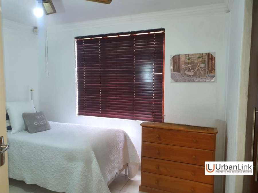 6 Bedroom Property for Sale in Safari Gardens North West